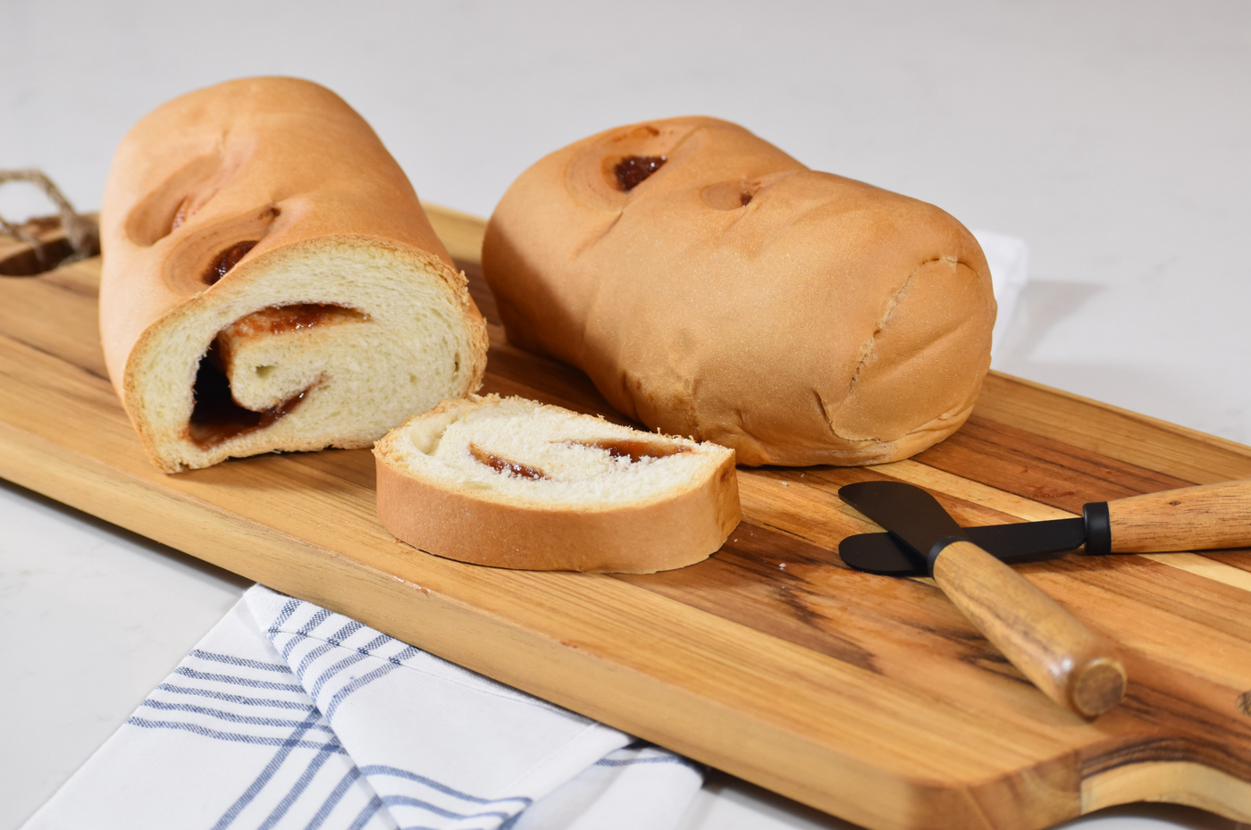 Guayaba Bread