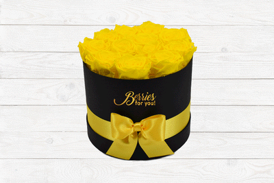 LUXURY PRESERVED ROSES YELLOW