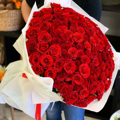 PREMIUM RED ROSES