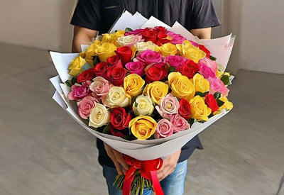 PREMIUM ASSORTED ROSES